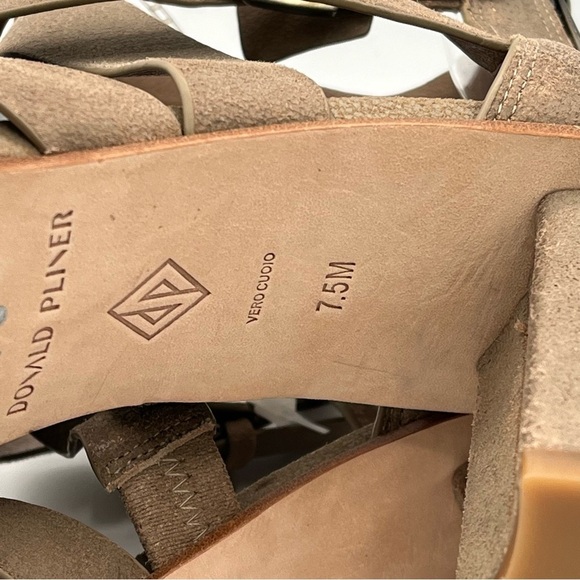 Donald Pliner Izzy Metallic Caged High Heel Sandal Women's Size: 7.5 - Picture 12 of 12